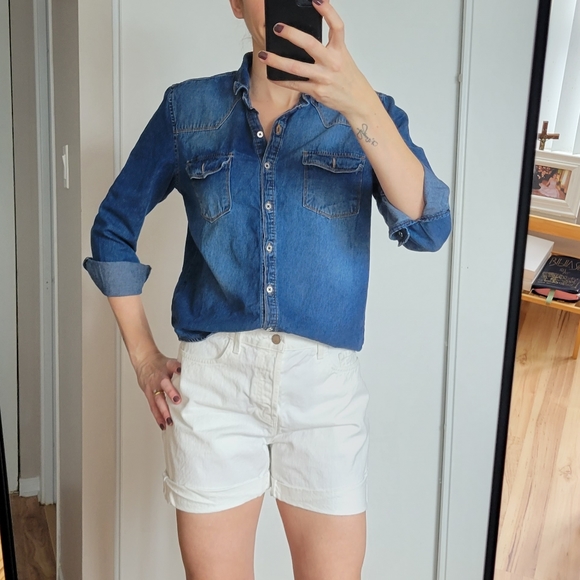 🇧🇷 Denim Button Up - Picture 2 of 6